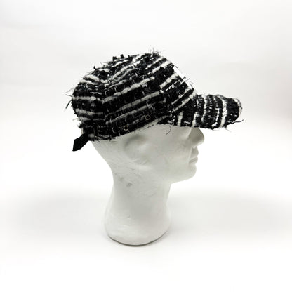 UNDISCLOSED ATELIER Tweed Time Traveller Kappe