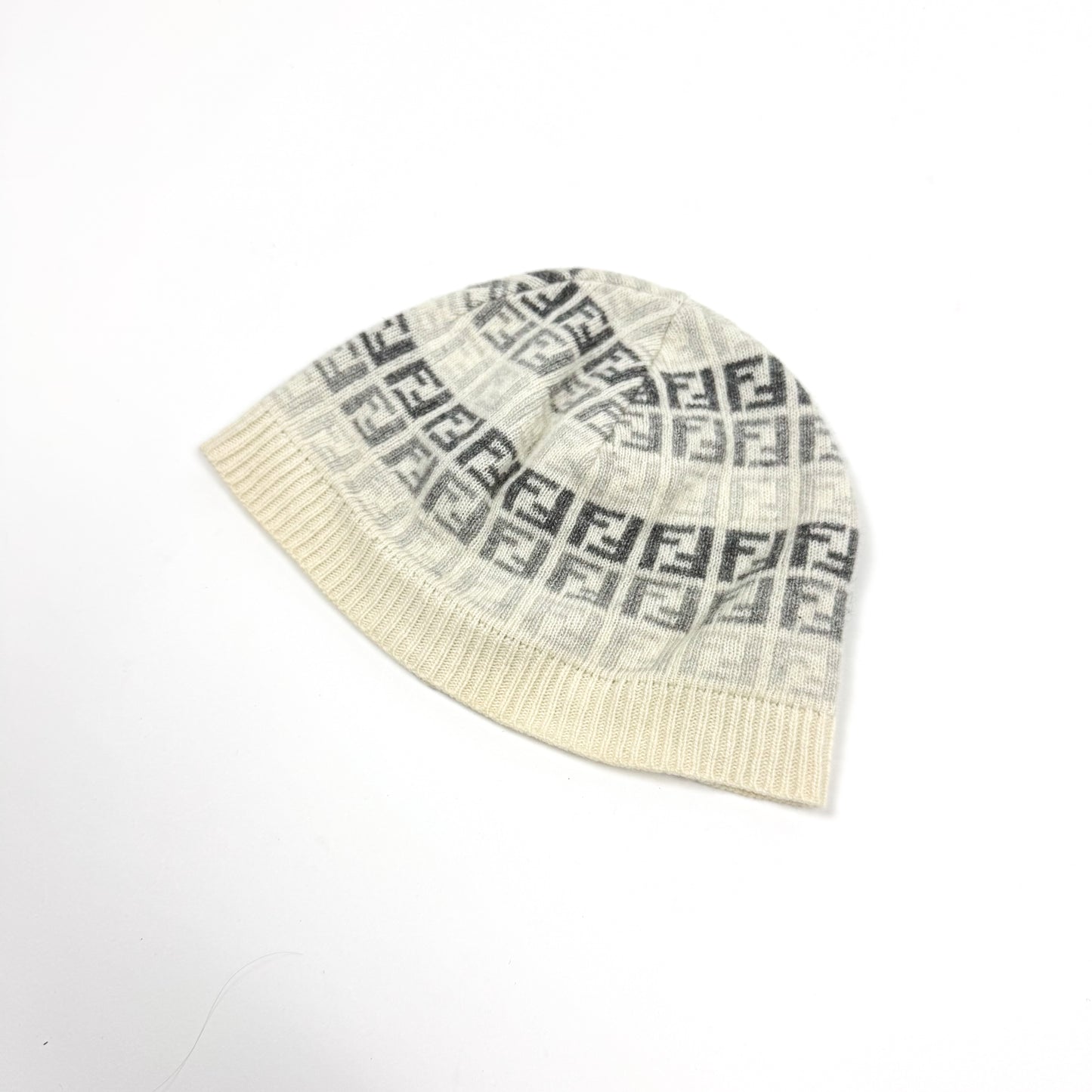 FENDI Monogramm Beanie