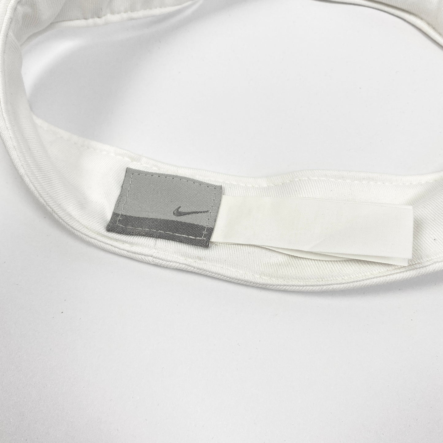 NIKE TUNED Tn Tennis Visor Kappe