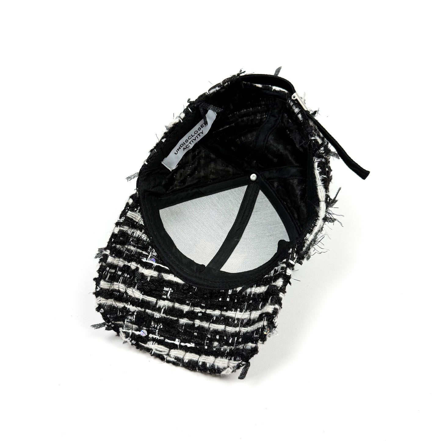 UNDISCLOSED ATELIER Tweed Time Traveller Kappe